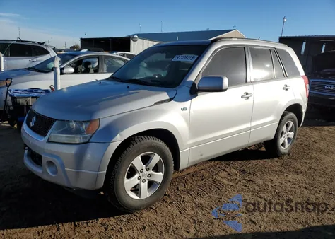 2006 Suzuki Grand Vitara Luxury z USA, uszkodzony, nr VIN JS3TD947564102331